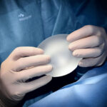 Anti-trends in plastic surgeries